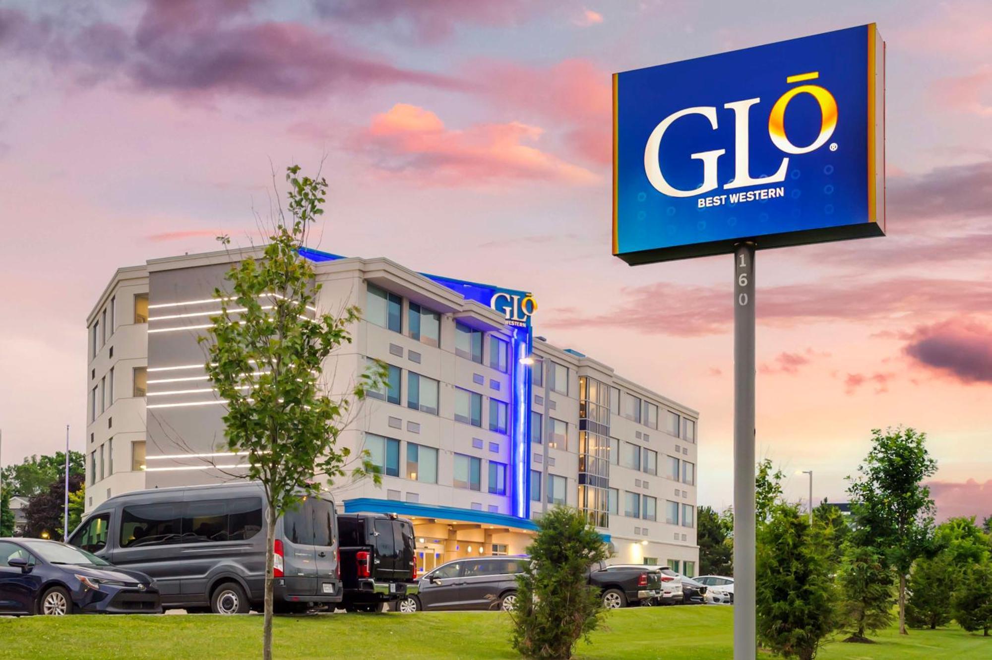 Glo Best Western Kanata Ottawa West מראה חיצוני תמונה