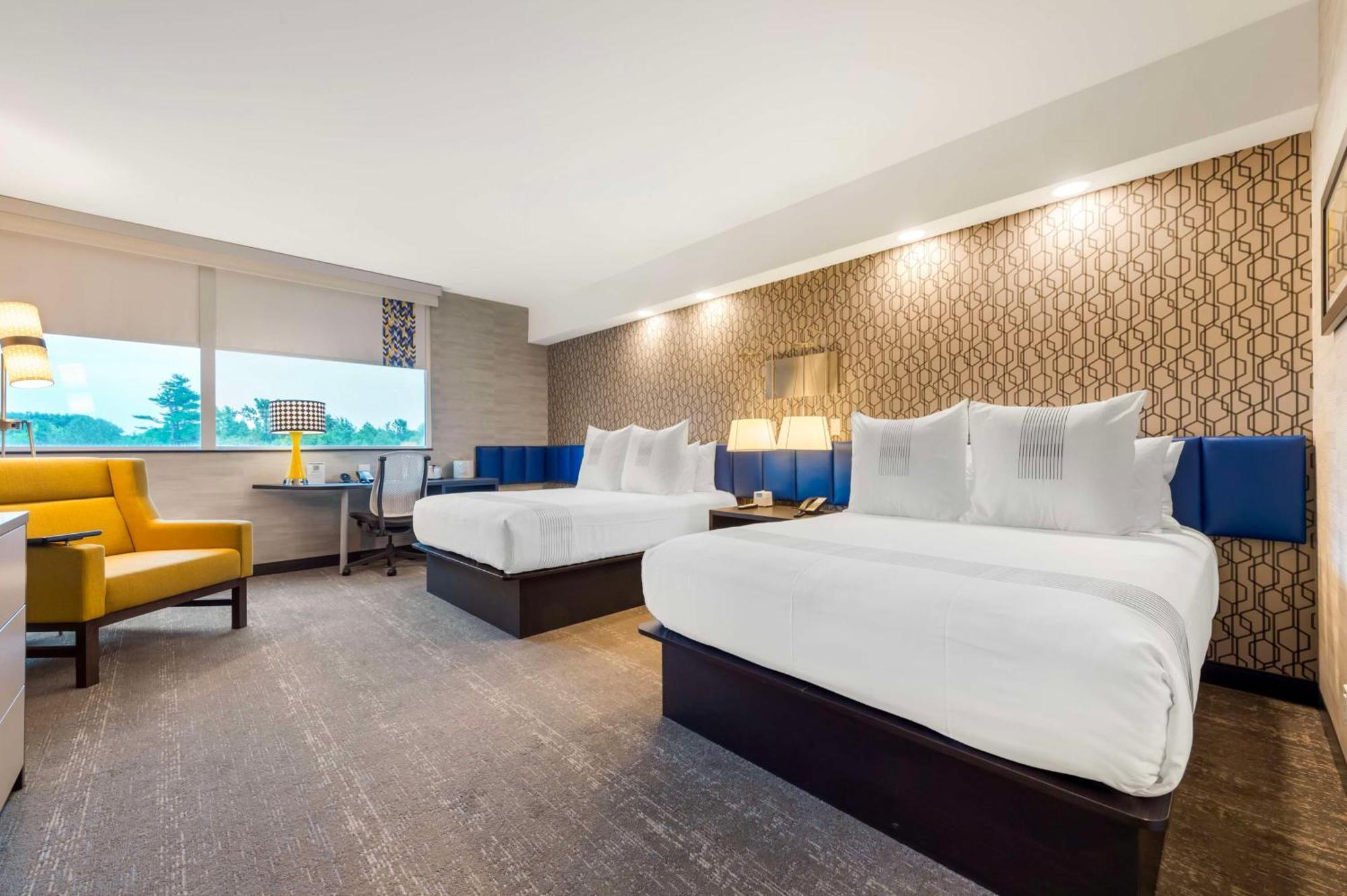 Glo Best Western Kanata Ottawa West מראה חיצוני תמונה
