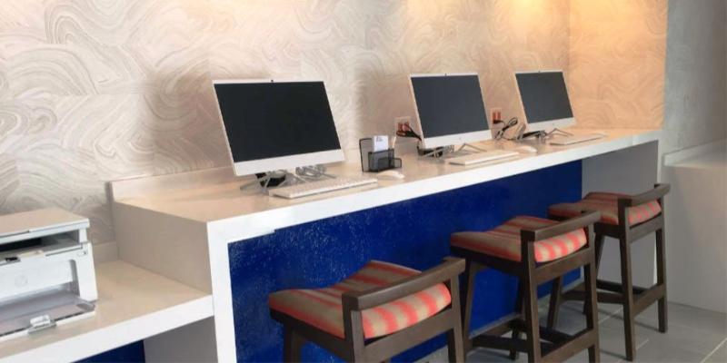 Glo Best Western Kanata Ottawa West מראה חיצוני תמונה